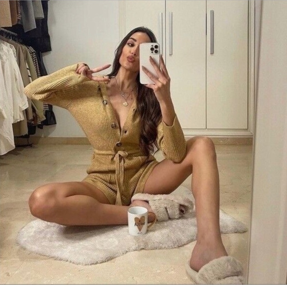Zara - Picture 4 of 7
